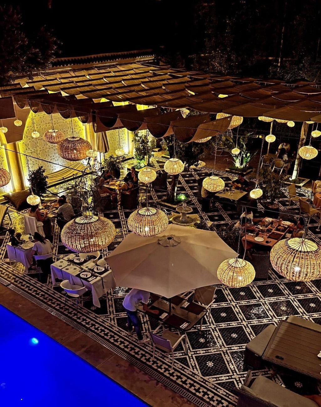 Palais Shazam Spa