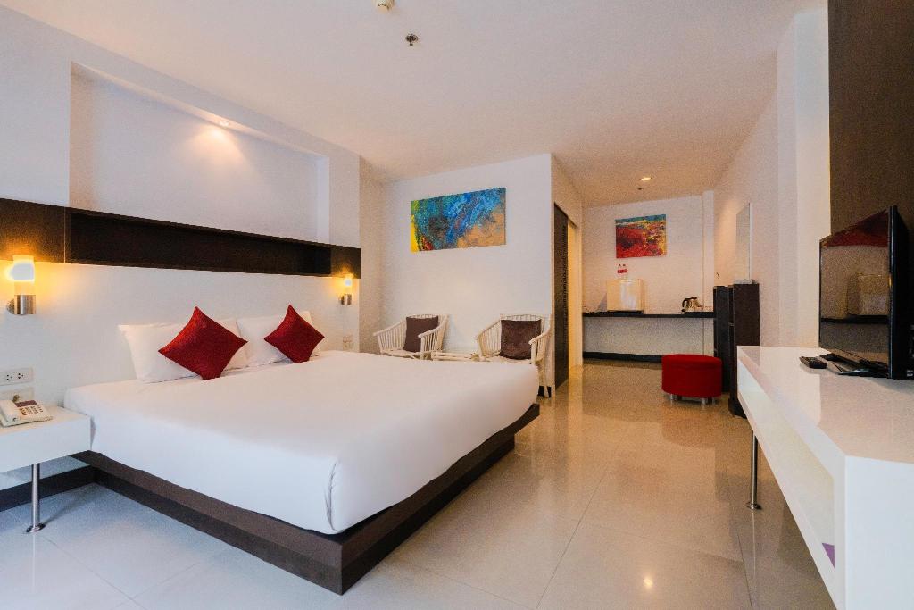 Baron Beach Hotel
