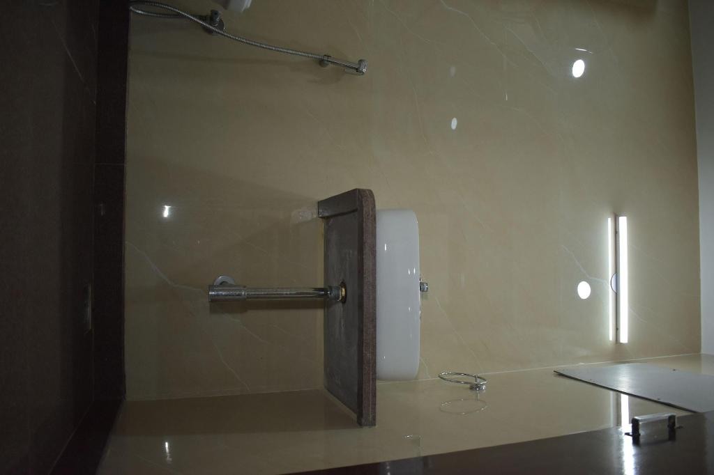 Qotel Hotel Ashok Vihar