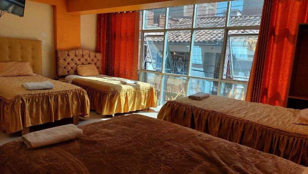 Casa Dorada Y Tours