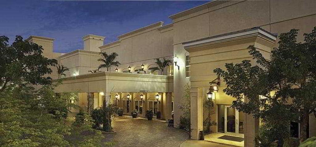 hotel-thumb