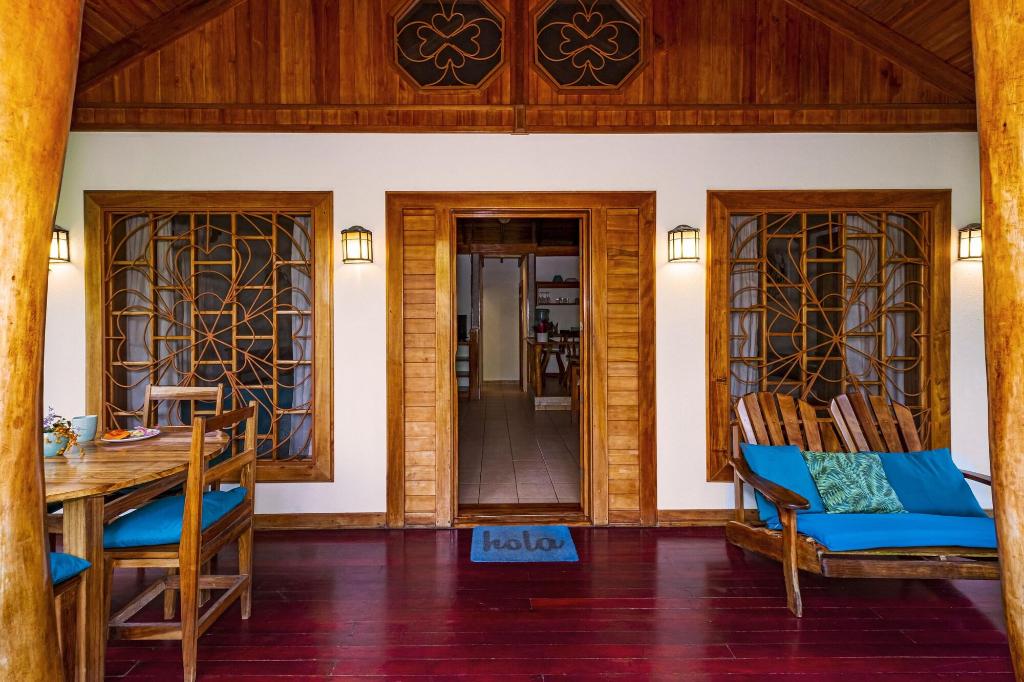 El Nido Jungle Lodge
