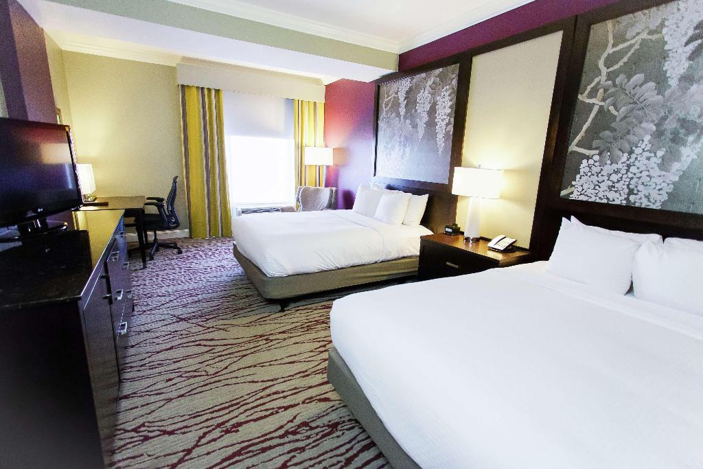 Doubletree Hotel Historic Savannah