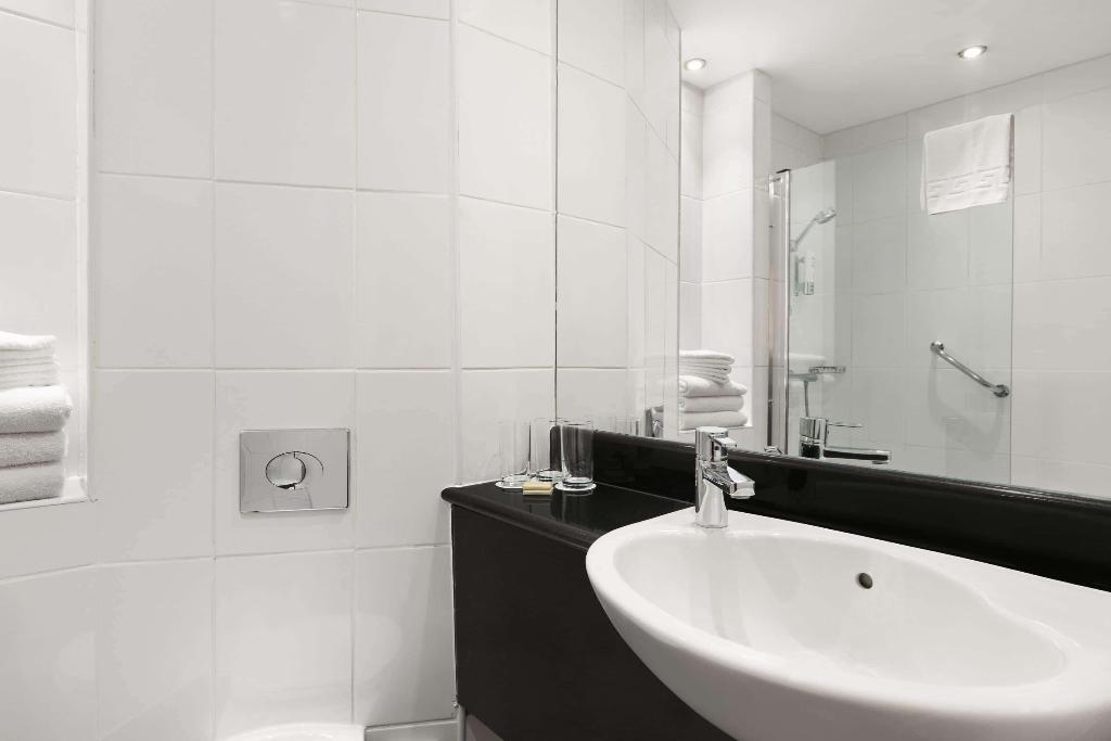 Ramada Hounslow - Heathrow East