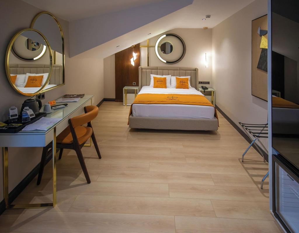 Elysian Airport Hotel