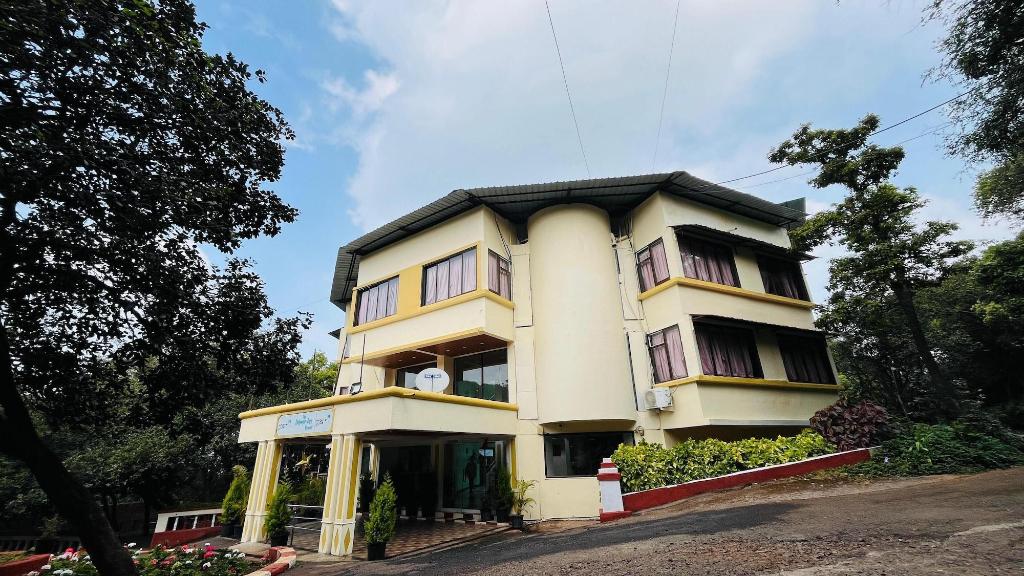Ishwar Inn Resort, Mahabaleshwar