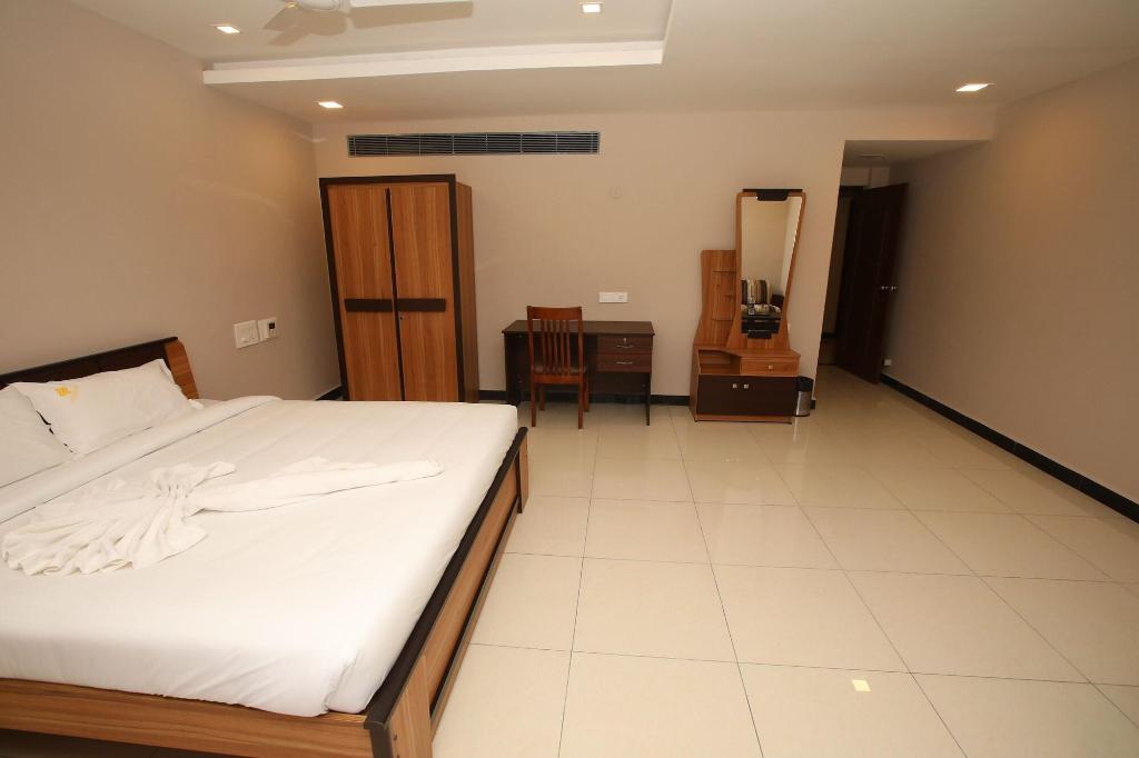 Hotel Golden Gateway