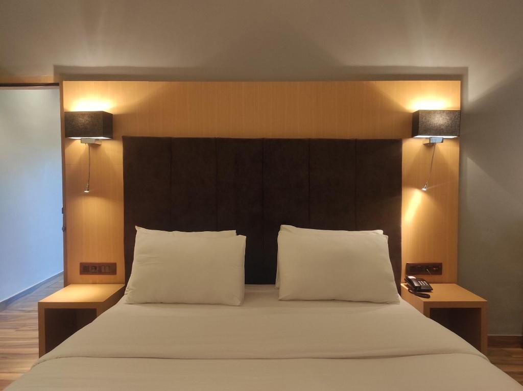 Padmini Resorts