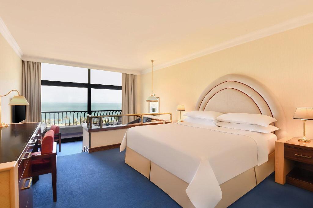 hotel-thumb