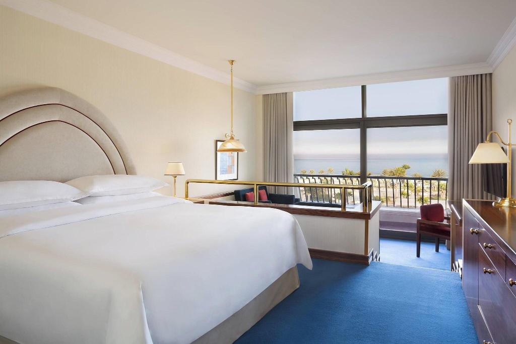 hotel-thumb