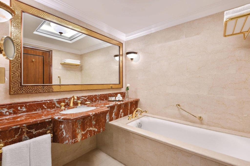hotel-thumb