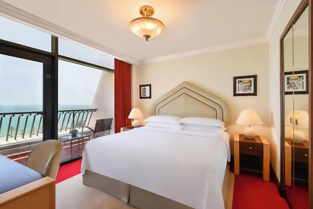 hotel-thumb