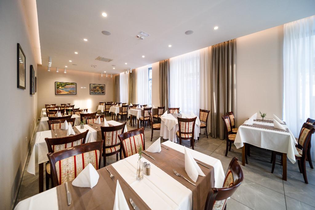 Hotel Continental, Kroatien, Rijeka. Großes 26