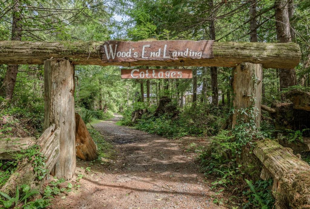 Woods End Landing