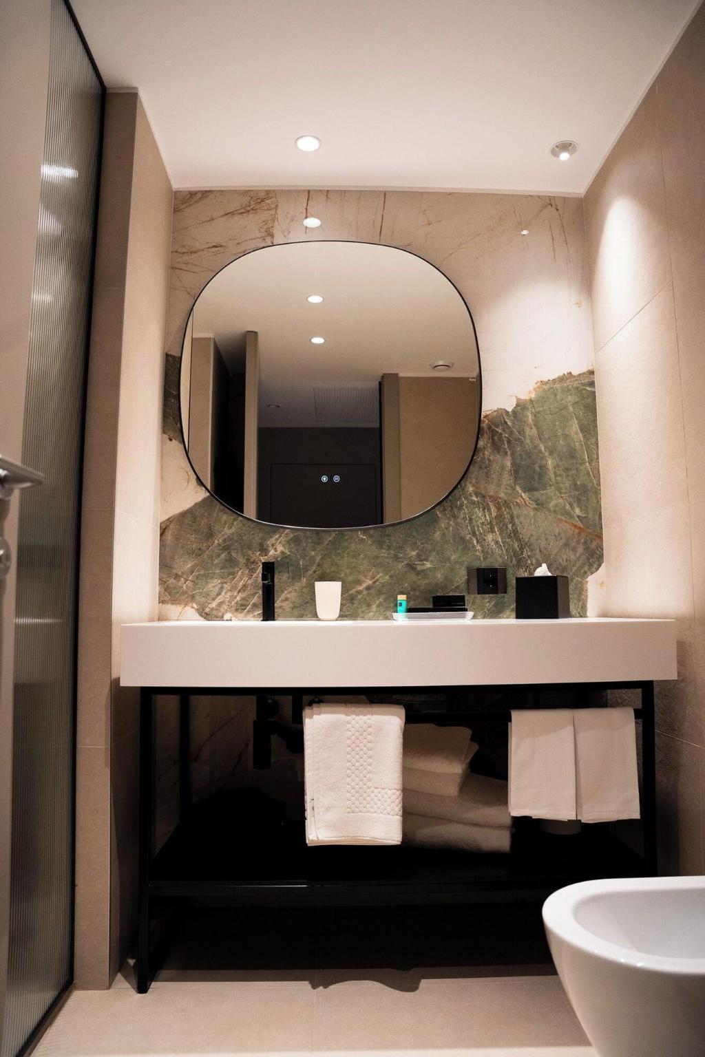 Como Hills Hotel