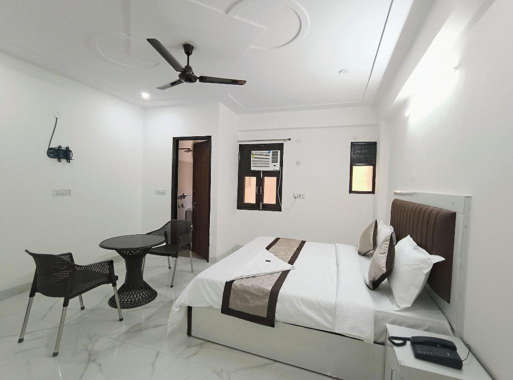 Hotel Krishna Tower