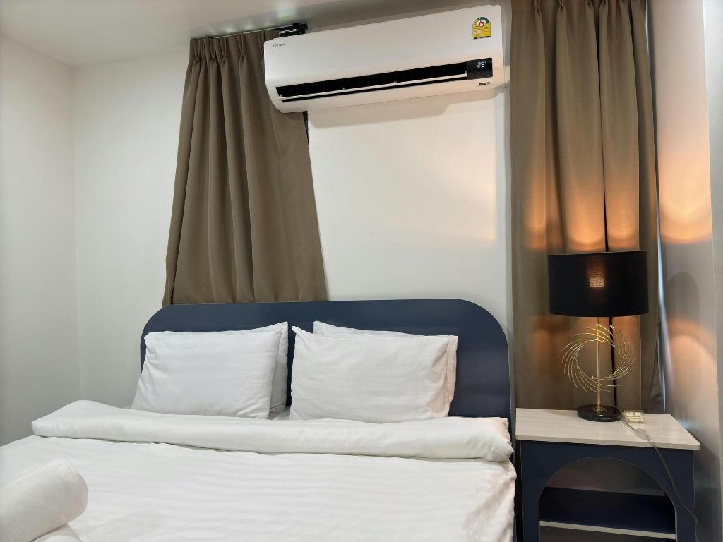 Breezewood Bangkok Hotel