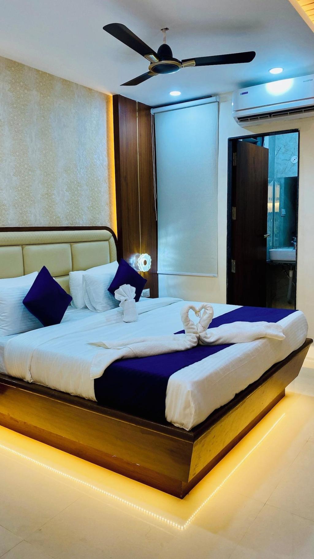 Hotel Aranyasutra Inaya Indore