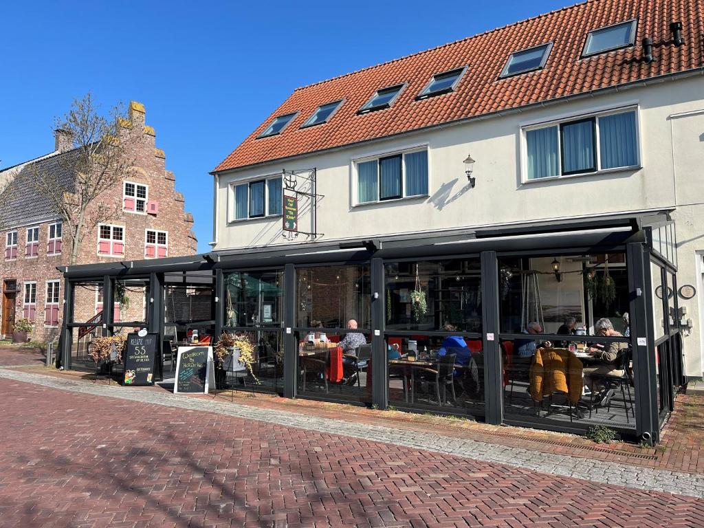 Hotel Cafv Restaurant De Kroon