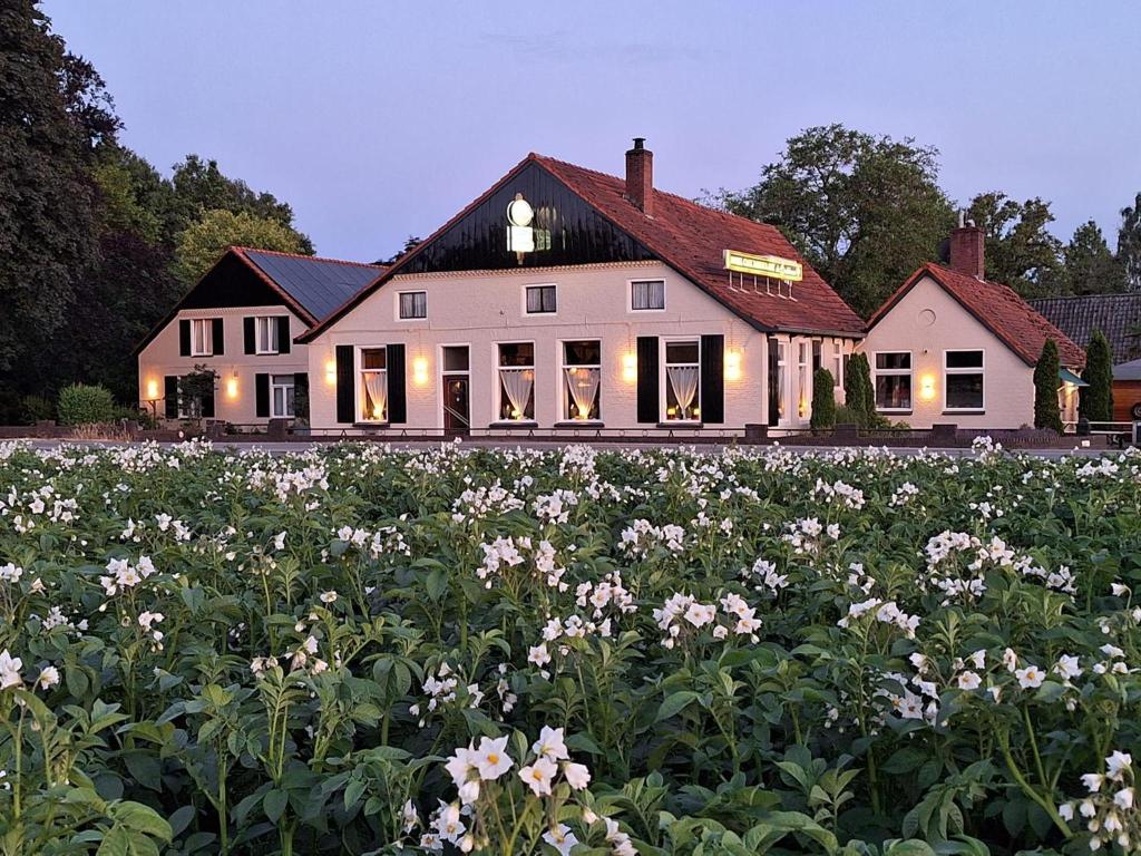 Hotel De Lindeboom