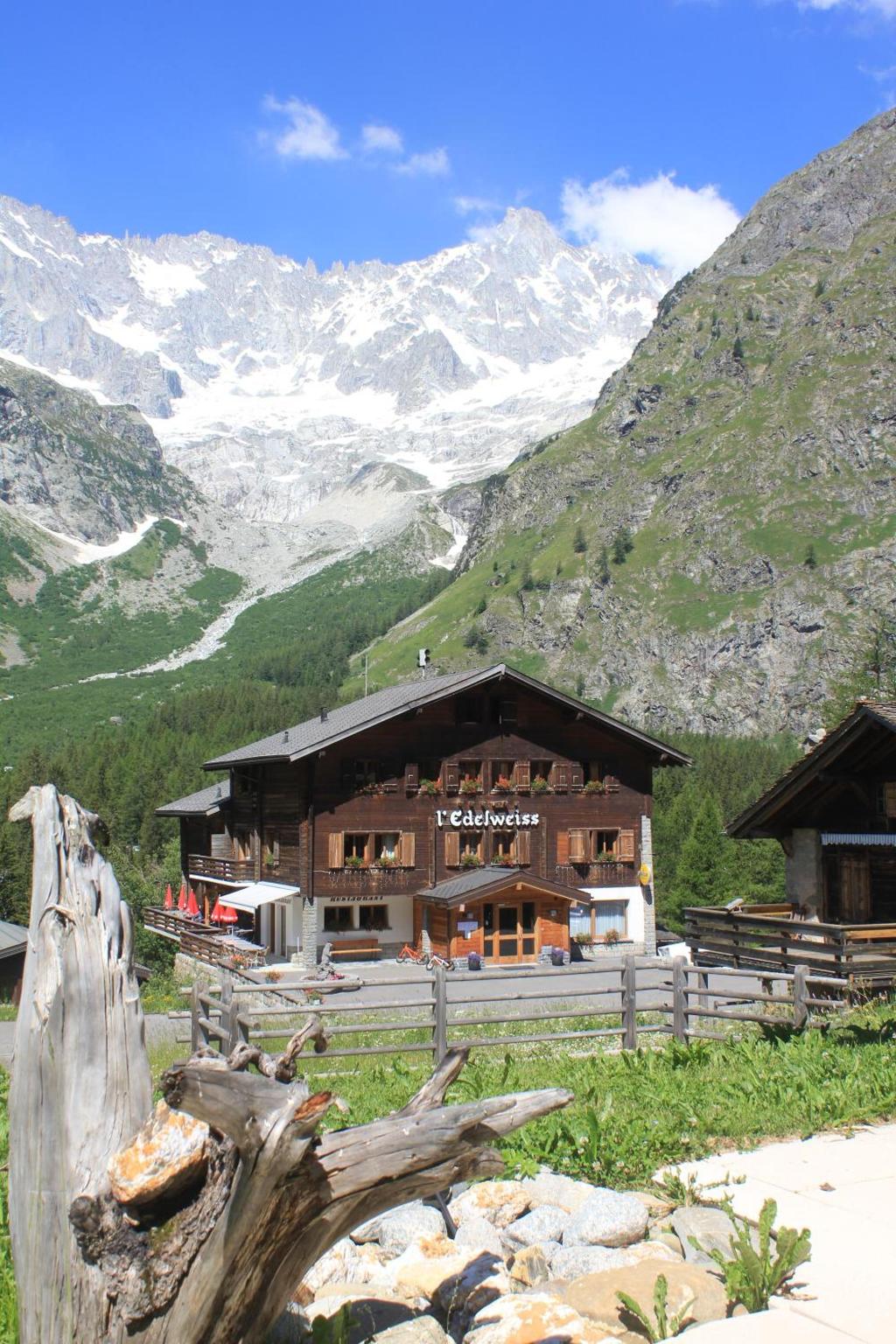 Hotel Edelweiss