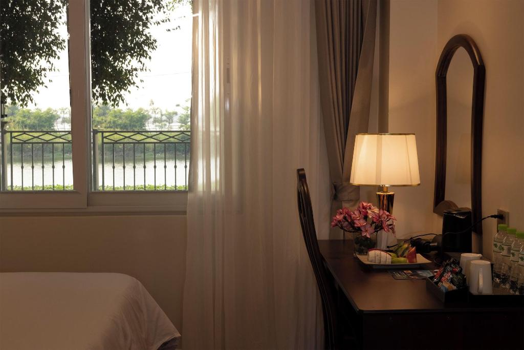 Merperle Núi Sam Resort