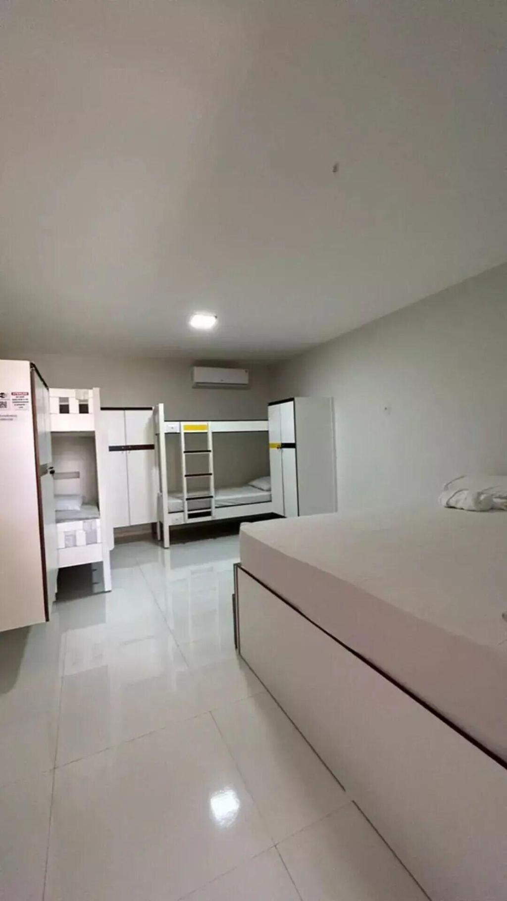 Manero Hostel
