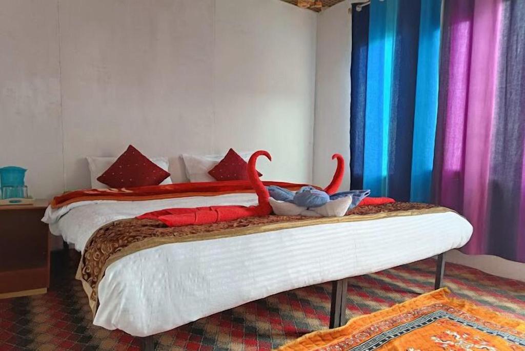 Blue Chill Cottage Pangong