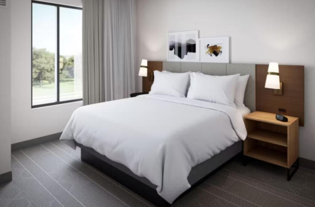 Staybridge Suites Grand Rapids South