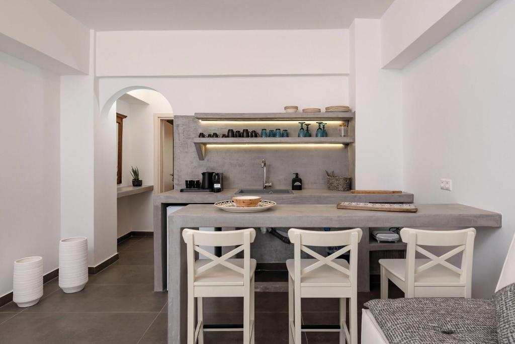 Aqualung Suites