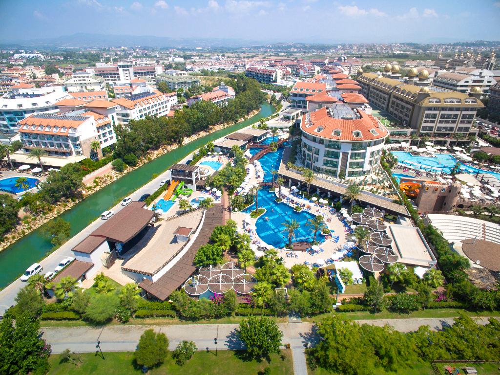 Sunis Evren Beach Resort 5*