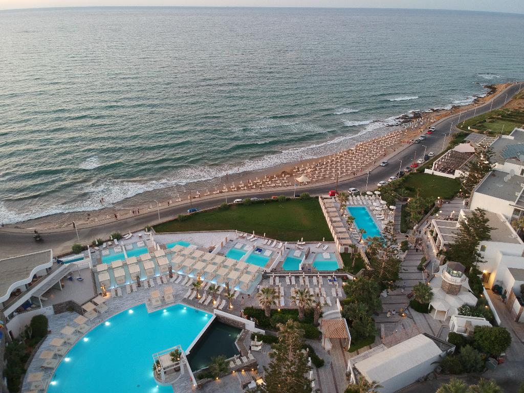 The Island Hotel