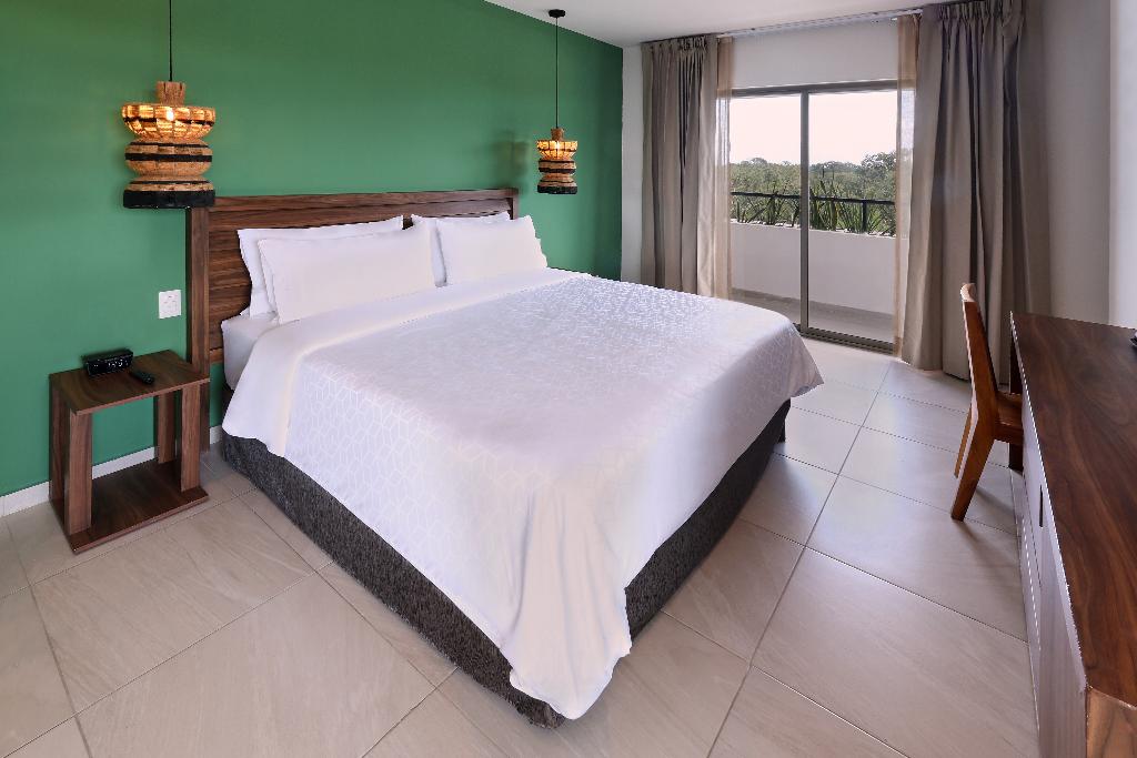 Holiday Inn Tulum Downtown