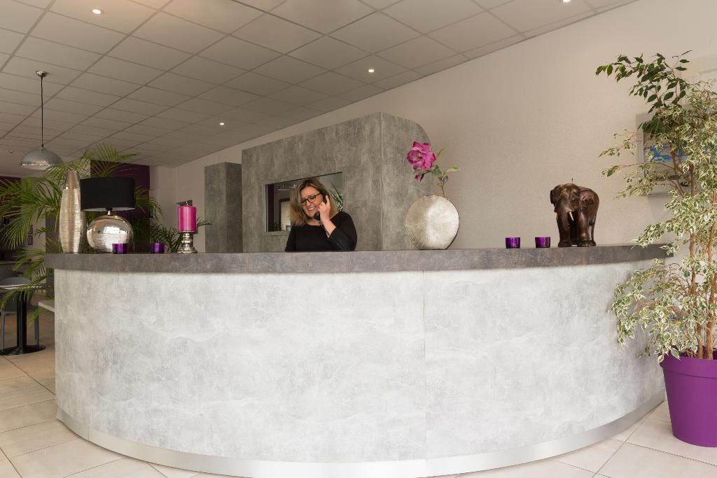 The Originals Nevers Centre Gare