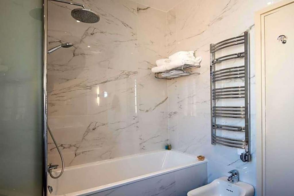 Quality Hotel Carlton Beaulieu
