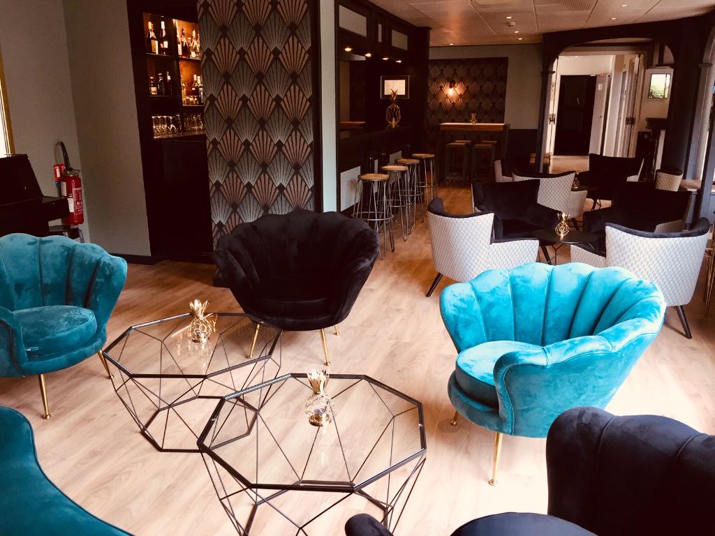 Hotel Le Cardinal Rueil Centre, Frankreich, Rueil-Malmaison. Großes 9