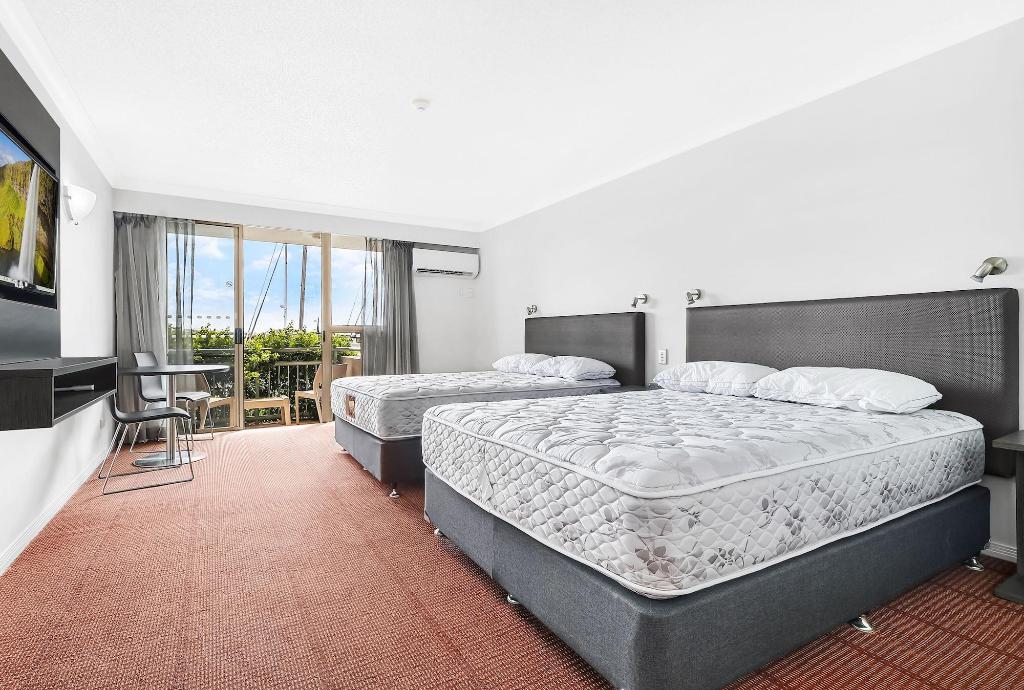 Hope Harbour Hotel