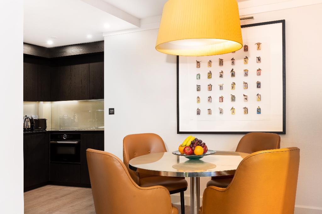 15 Basil Street Apartments