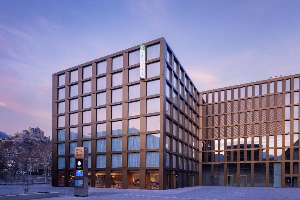 Holiday Inn Express & Suites Sion