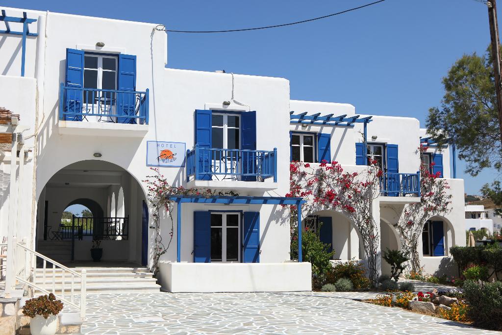 Paros Inn Seafront by GHH