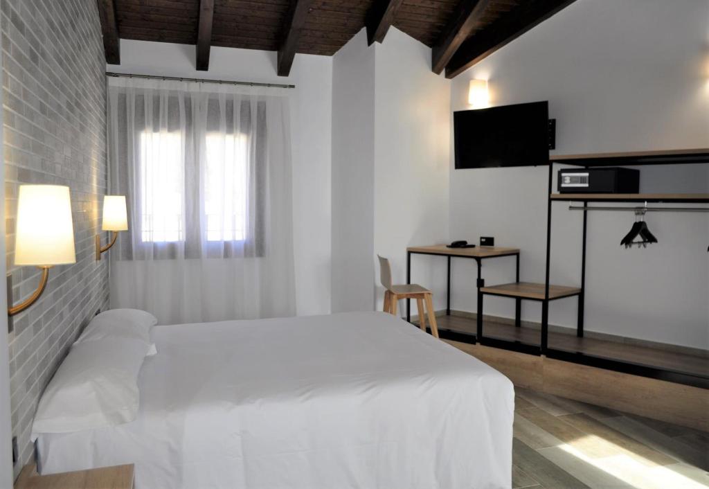 Hostal Restaurante Villa De Brihuega