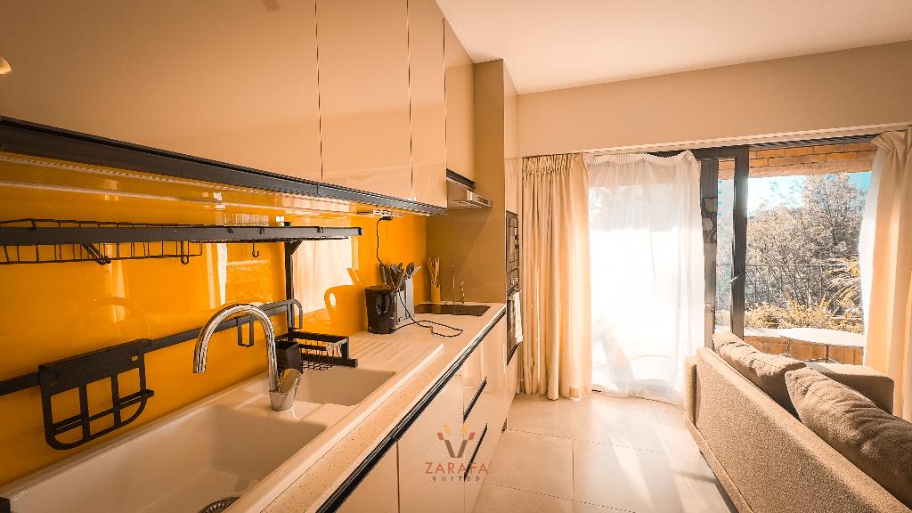 Zarafa Suites Hotel