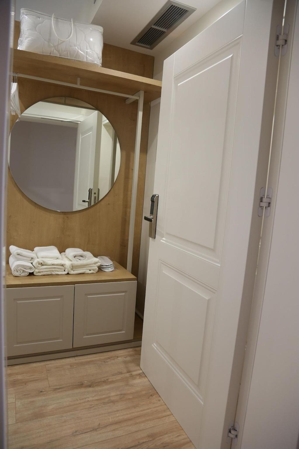 B&b Champagne Vlore Bay
