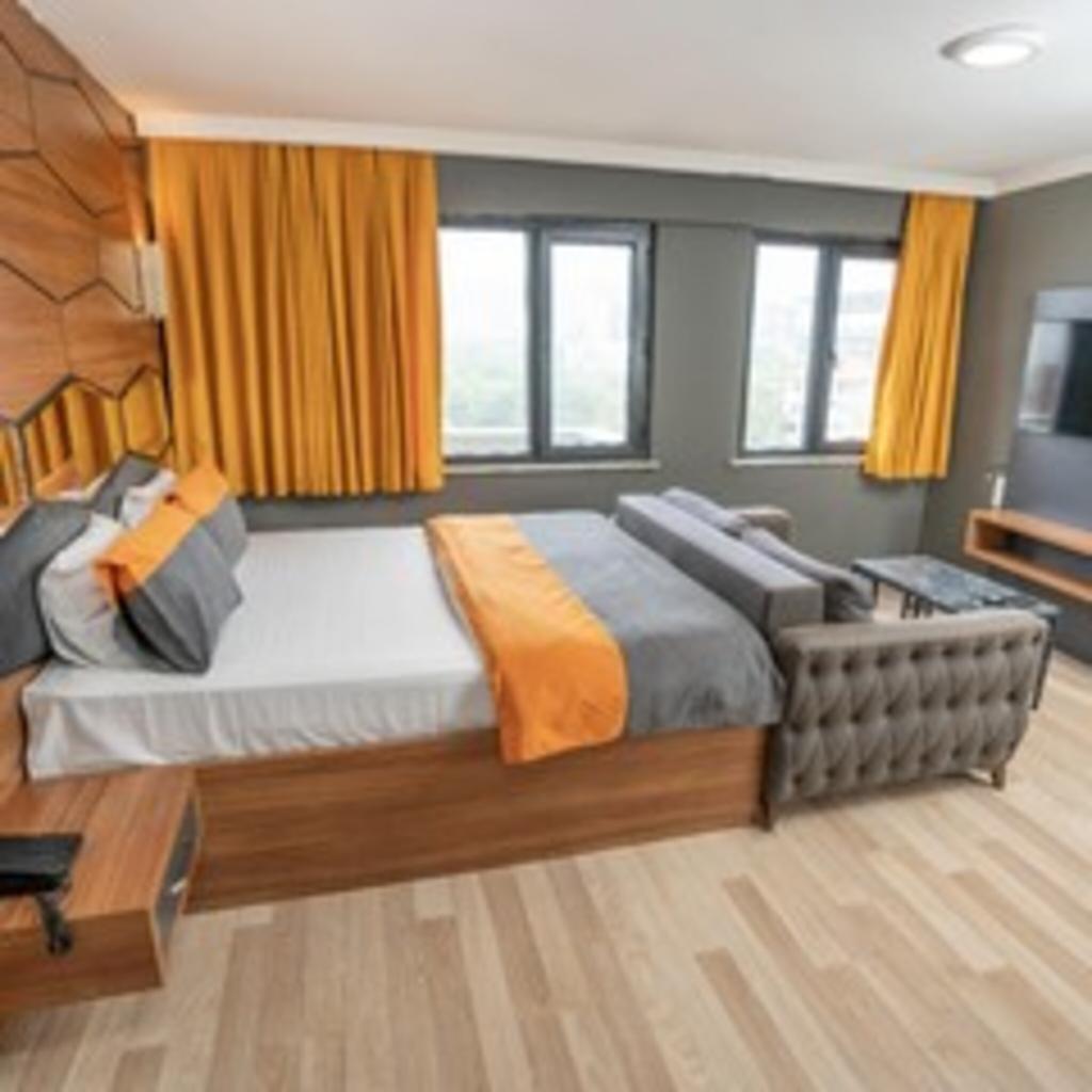 F&b Suite