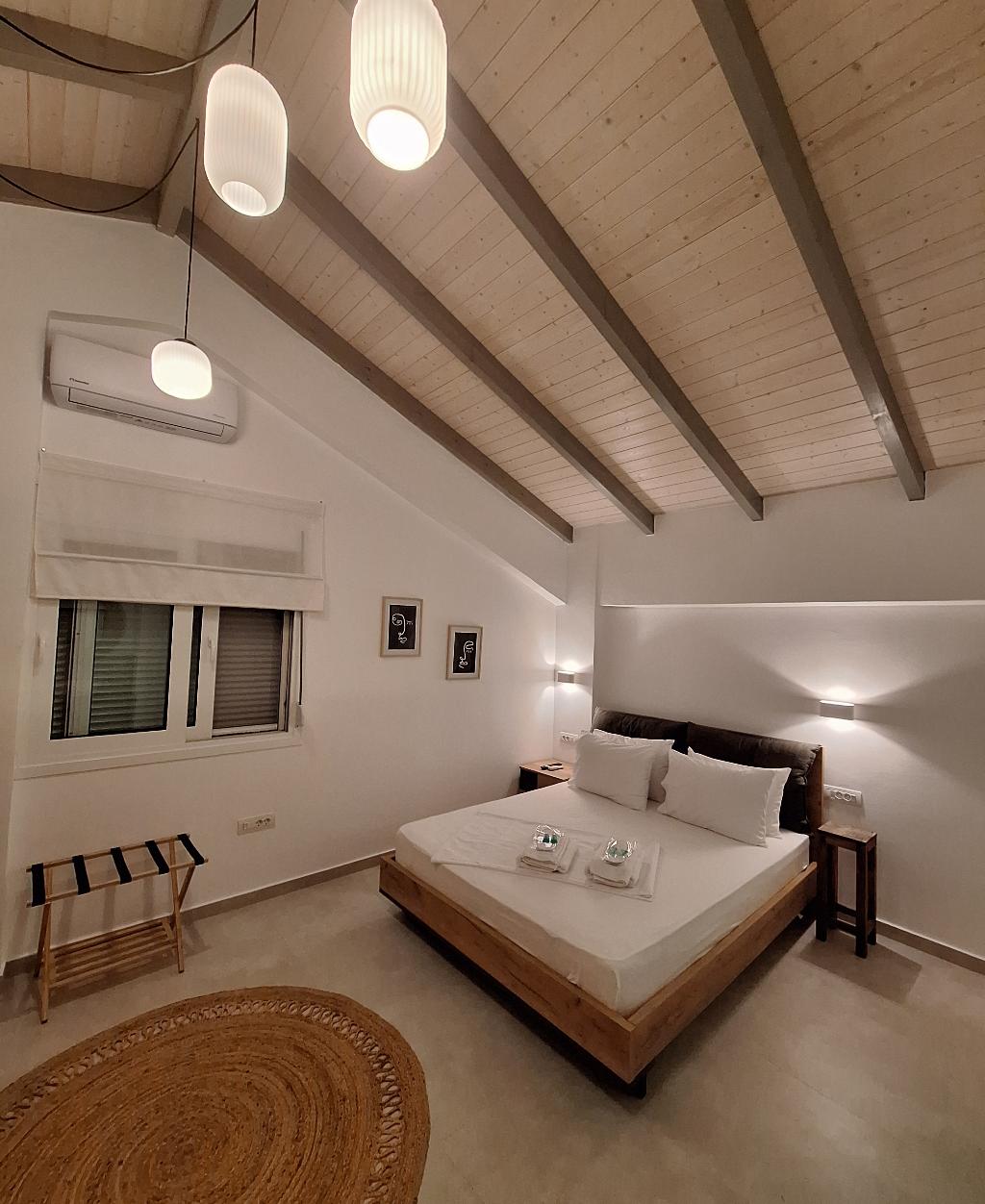 Luxury Apartments Kanali
