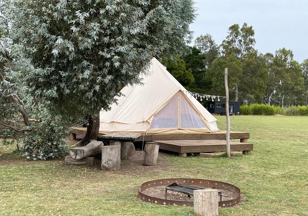 REFUGIO Natural Glamping