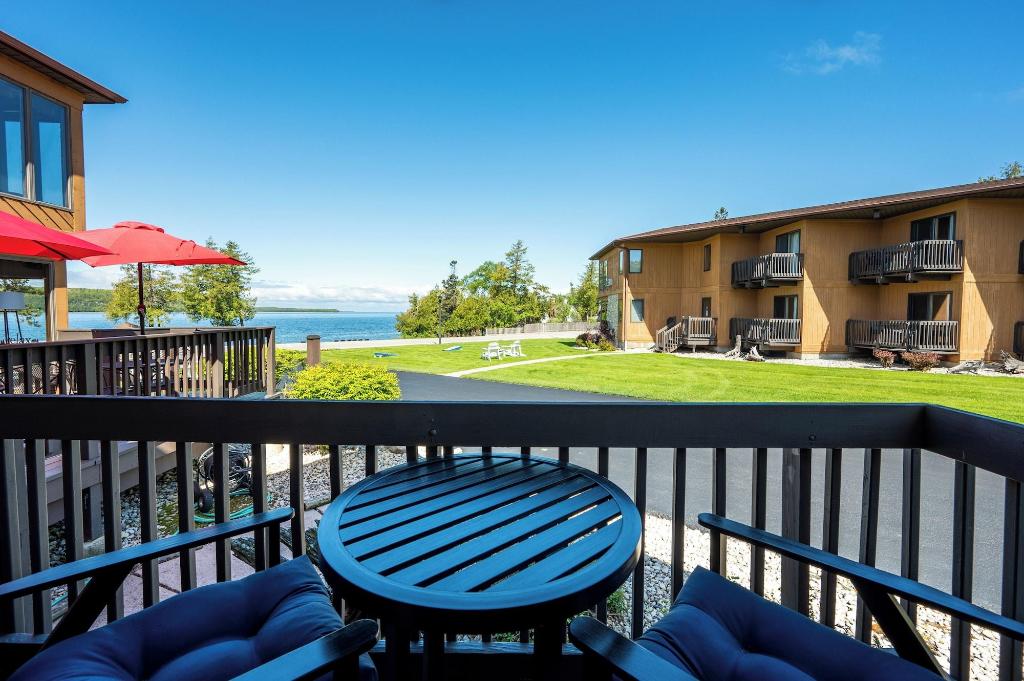 Pine Grove Resort
