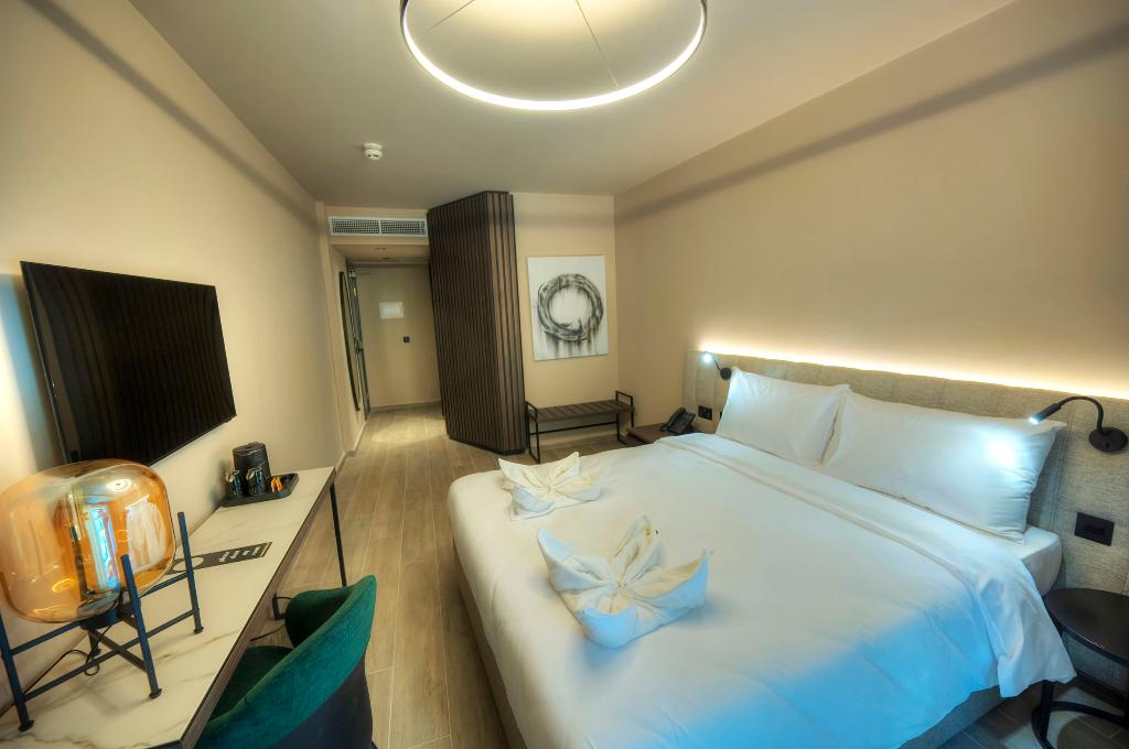 Aste Hotel