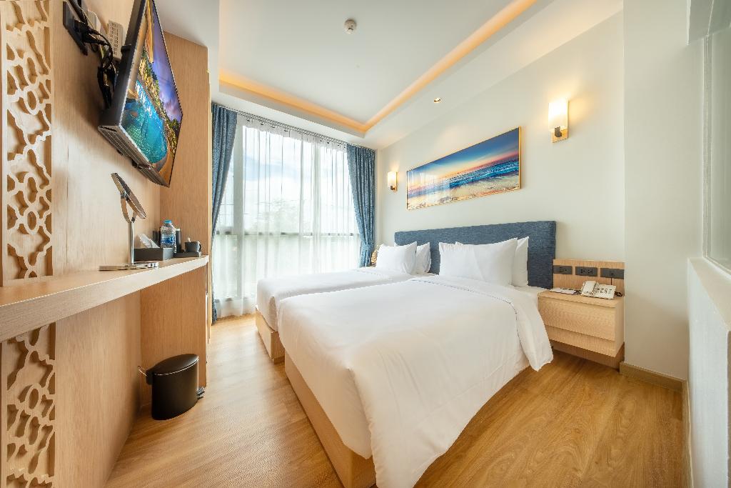 A.z.sunrise Resort And Fitness Club