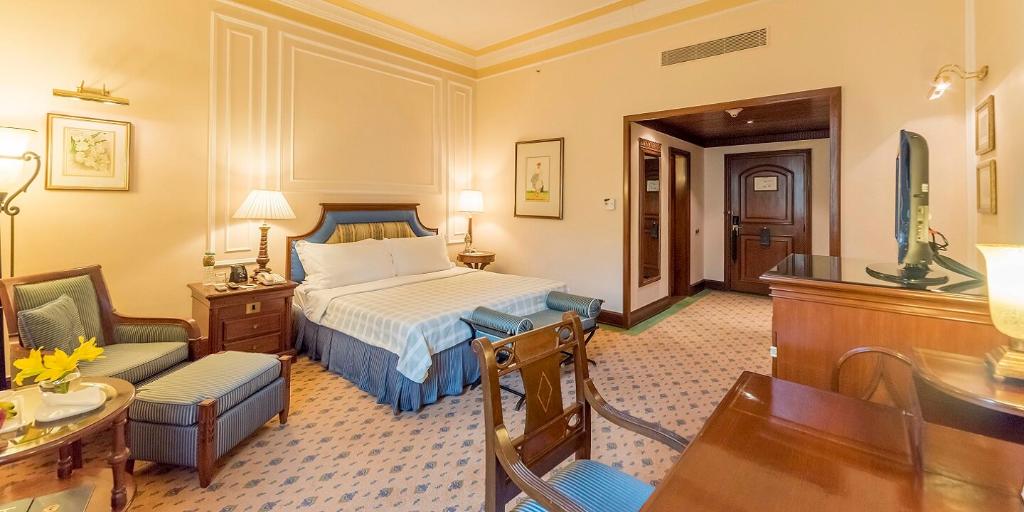 hotel-thumb
